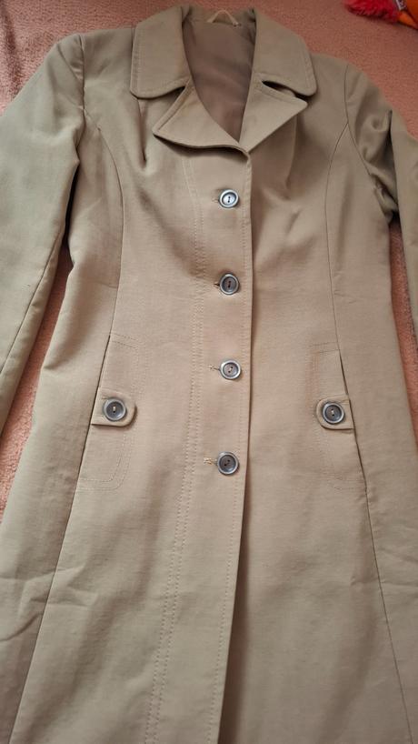 Dámsky kabát, 38