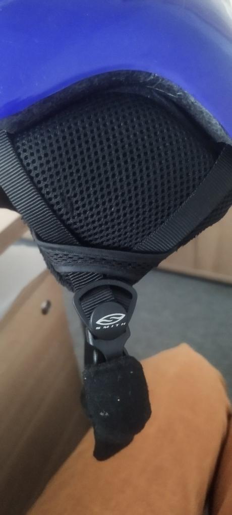 Detská lyžiarska prilba,