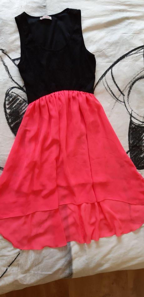 Čierno-ružové šaty, m