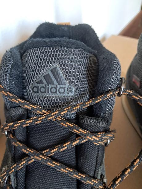Jenenné nepremokavé topánky 33 1/2, adidas,33