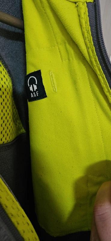 Športová bunda a&f, abercrombie&fitch,s