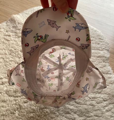 Biela siltovka proti slnku takko, takko