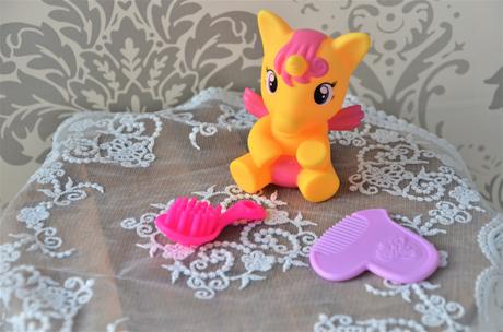 Koník s hrebienkami,