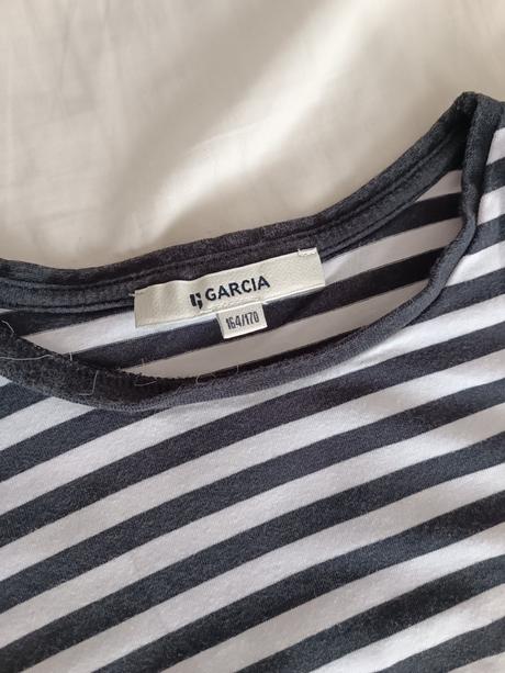 Pásikavé tričko, 164