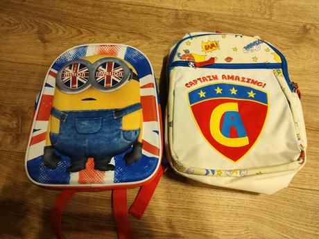 Ruksaky do škôlky mimoni a captain amazing, 