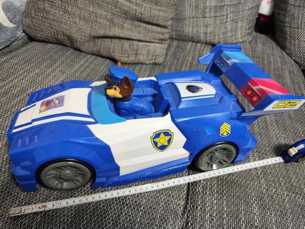 Malo hrane velke auto chase-a paw patrol, 