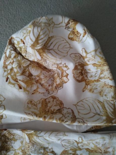 Set čiapka a nákrčník, 80