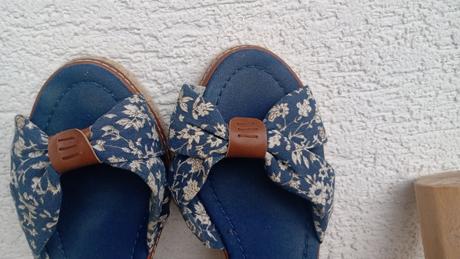 Sandale s postovnym, 40