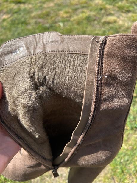 Členkové hnedé čižmy, 38