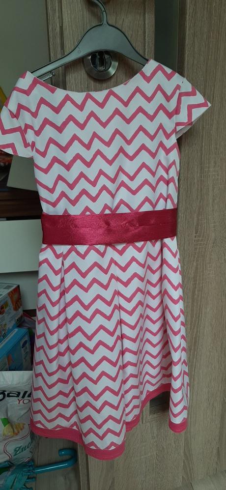 Spoločenské saty, 122