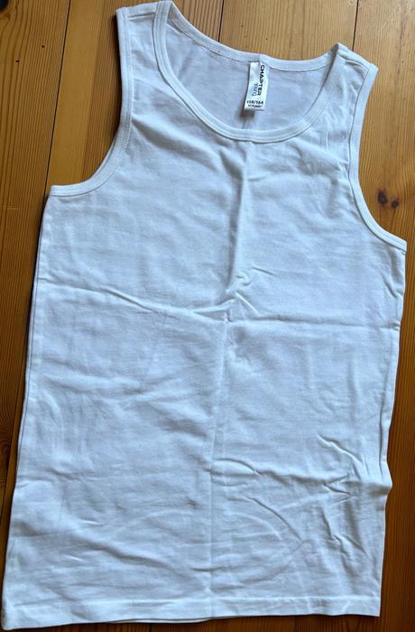 Uplne nove tielko 158_164, chapter young,158