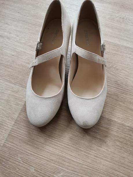 Krásne topánky, graceland,36