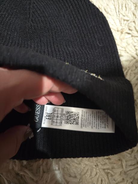 Čiapka guess, guess