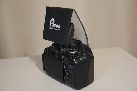 Univerzálny difuzer na vstavaný blesk pixco, 