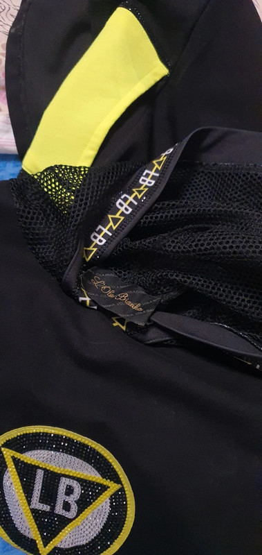 Cierne volne saty neon l'ola bianka, 