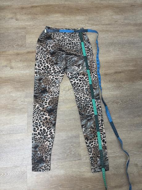 Leopardie legíny, s
