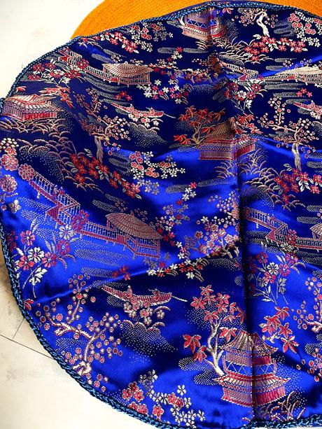 Brokátová okrúhla obliečka na vankúš, 