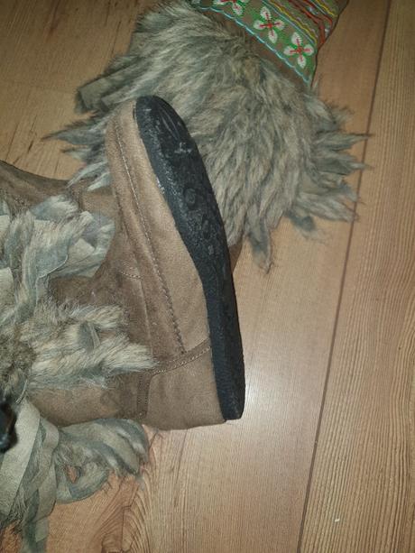 Krasne cizmy z rakuska, 36