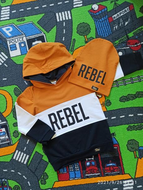 Mikina rebel kids vel. 104+ciapka, rebel kids,104