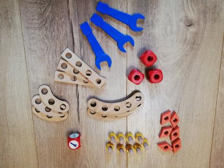 Drevená stavebnica,