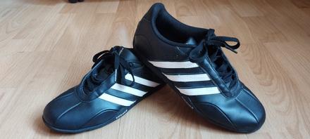 Čierne adidas, č. 37 1/3, adidas,37