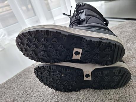 Snehule čierne, quechua,43