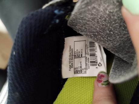 Tenisky, halovky, kipsta,34