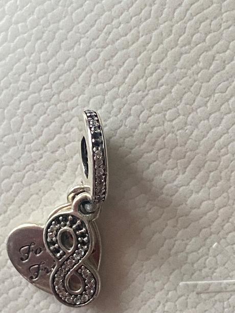 Pandora privesok forever fiends, pandora