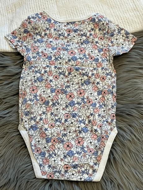 Dievčenské kvetované body sinsay (80), sinsay,80