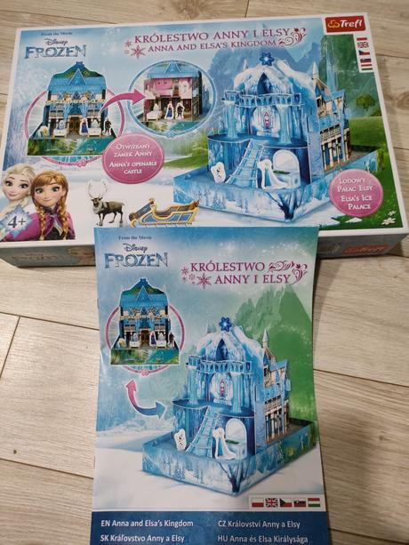 Papierovy zamok frozen, 