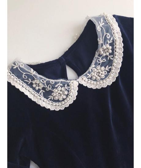 Šaty s perličkovým golierom, xs