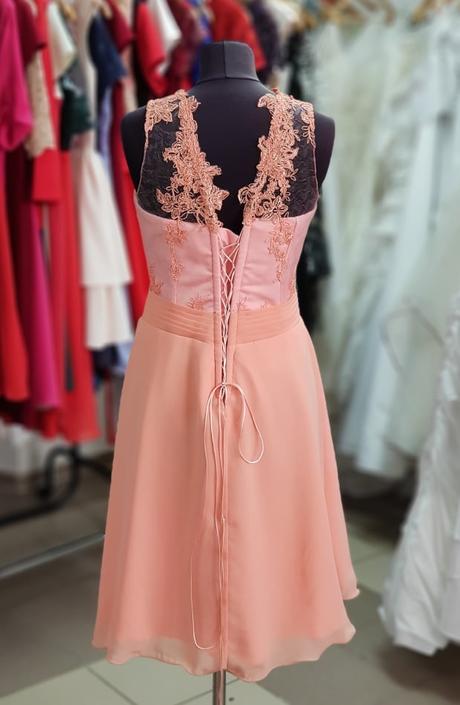 Spoločenské šaty vo veľkosti m/l/xl, l