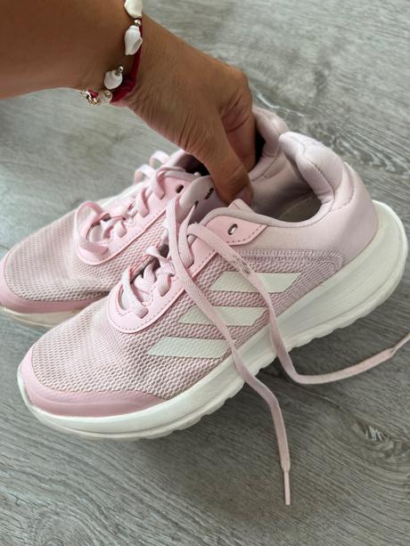 Lahke tenisky adidas, adidas,35