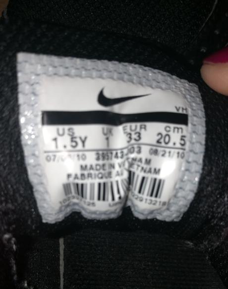 Krasne nike kozene tenisky, nike,33