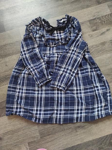 Šatičky, sinsay,104