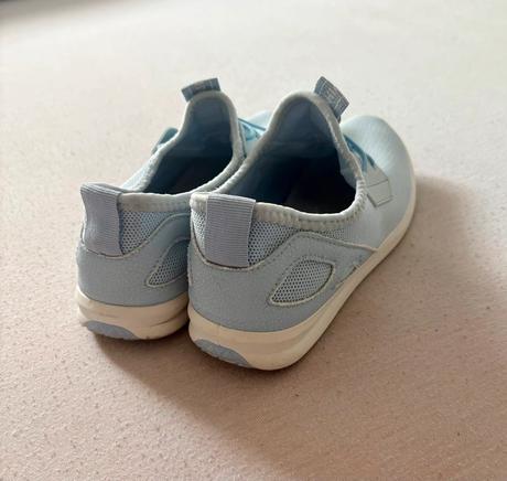 Svetlomodré ľahké slip-on tenisky, 36
