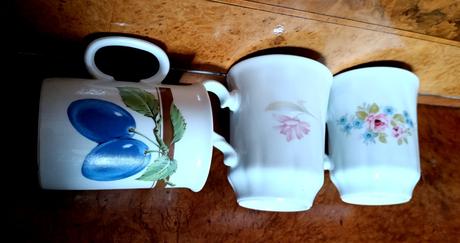 Staré hrnčeky a duritky, 