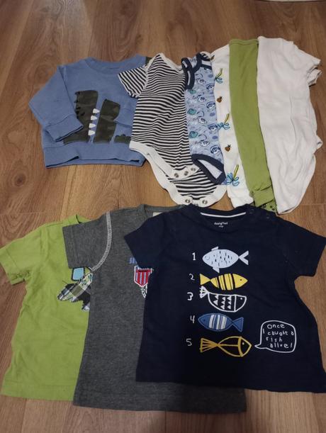 Darujem oblečenie, 62