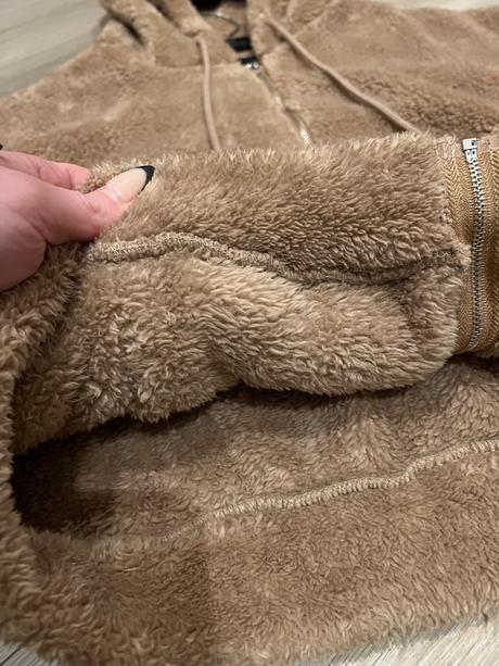 Velmi teplá mikina, s