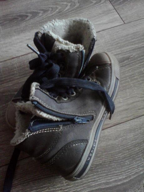 Topánky /botasky/, 27