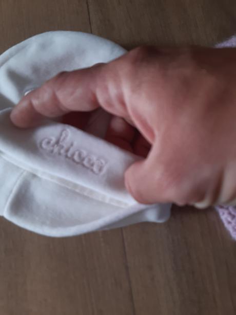 Chicco ciapka 0-3mesiace, chicco,56