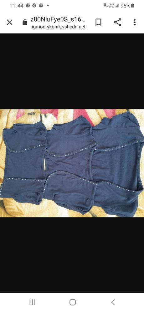 Bolerko tmavomodre,, 104