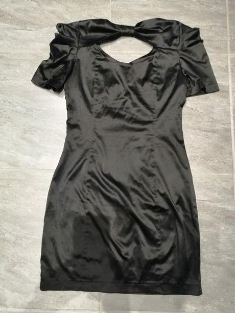 Elastické saténové šaty veromoda v36-38, vero moda,38