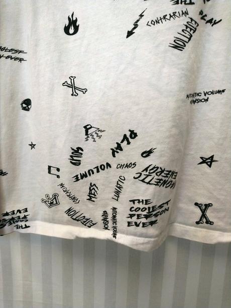 Dámsky biely elastický top s čierny motív a nápisy, xxl