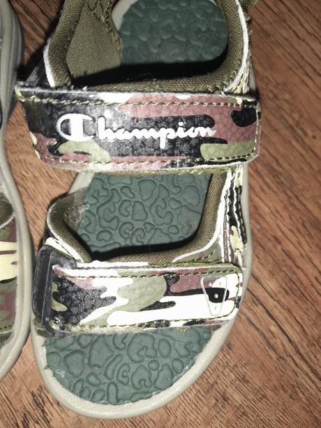 Sandalky champion, champion,25