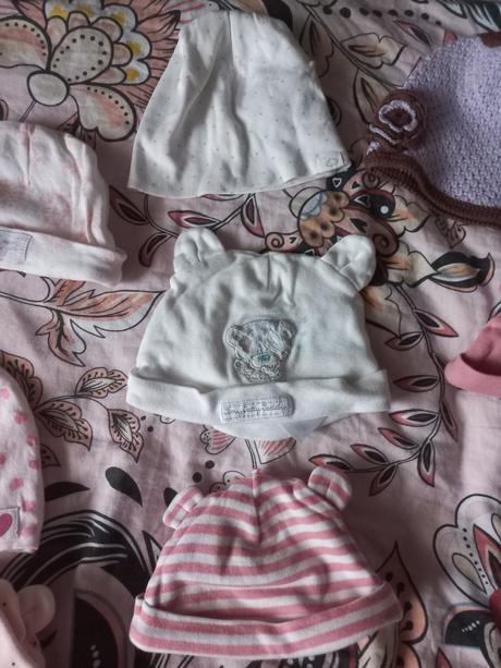 Čiapka od narodenia do 6mes., 62