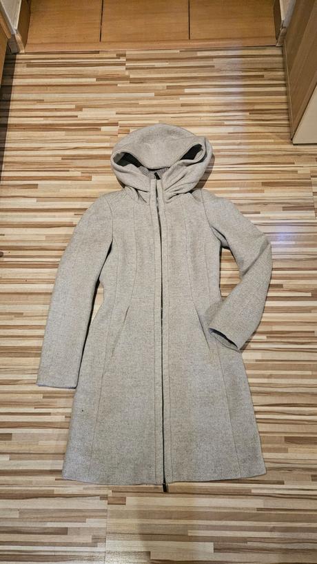 Zara kabatik velkost s, zara,s