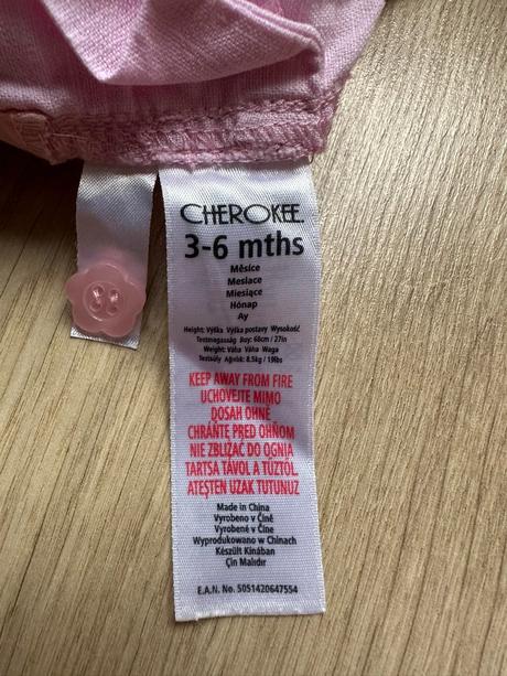 Krátke nohavice s trakmi na leto, cherokee,68