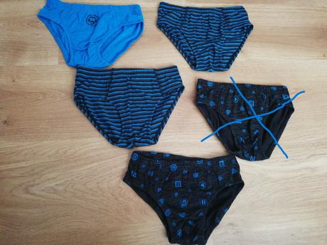 Slipky s6023, c&a,134