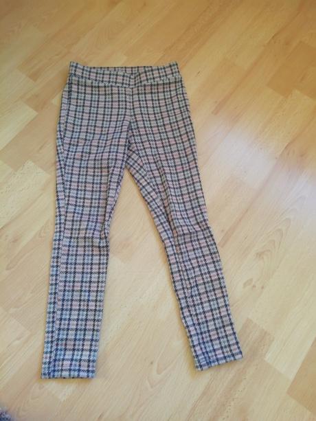 Dievčenské nohavice, c&a,128